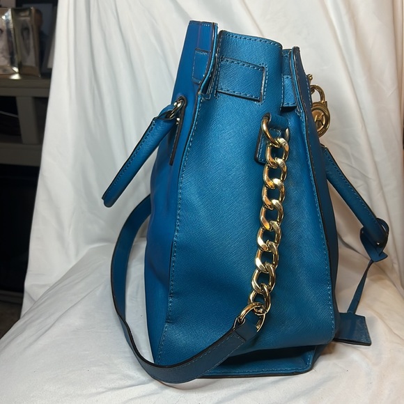 🔥Michael Kors Hamilton Tote. Teal. Dust bag included🔥 - Picture 2 of 10